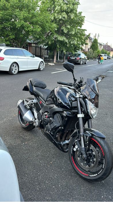 Vand yamaha fz1 naked