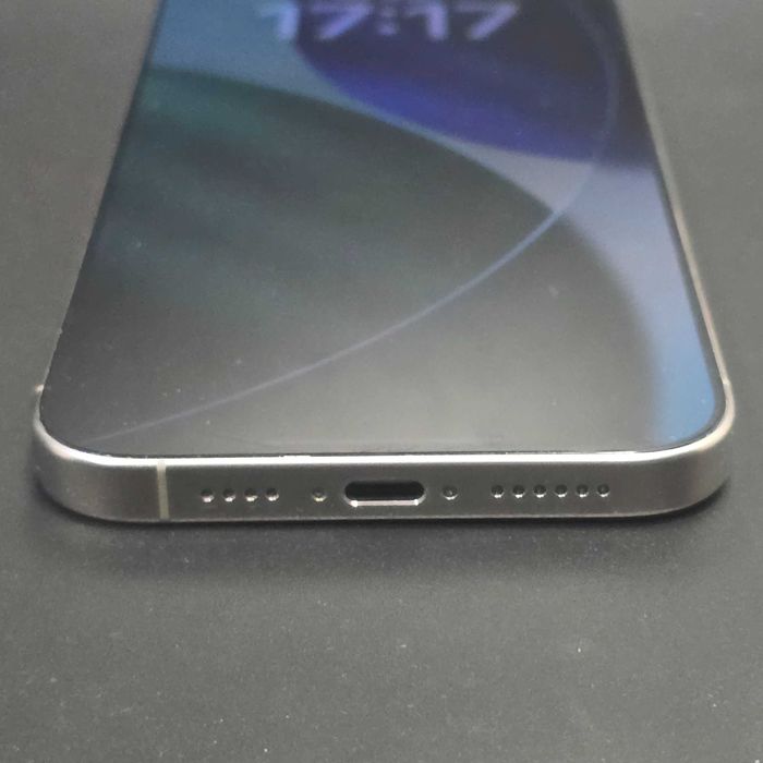 Hope Amanet P8 Iphone 16 Pro Max 256 Gb 100%