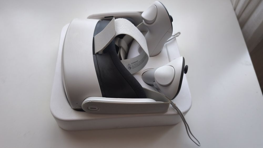 Vr очила Meta quest 3s 128 gb