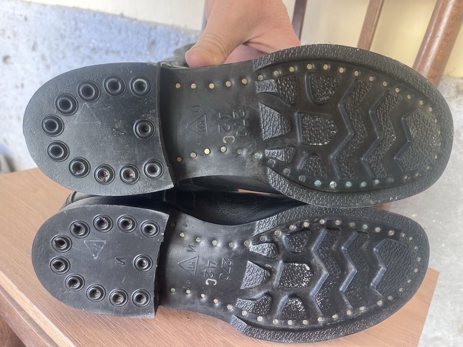 Керзовые сапоги Россия 42 размер.