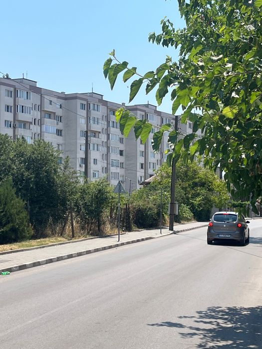 Гълъбово УПИ 1000кв