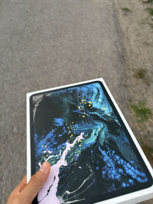 iPad pro 11 ,256gb