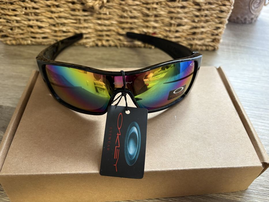 Oakley BATWOLF Matte Blackout POLARIZED Galaxy Jade lens Sunglass 9101