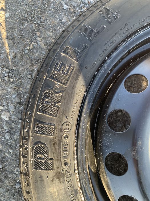 Резервна гума патерица алфа 147 alfa 147