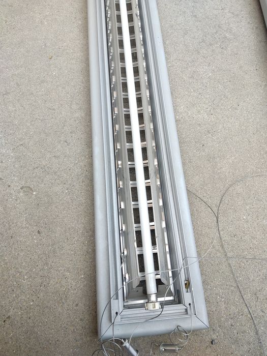 Лампи висящи луминисцентни 154см
