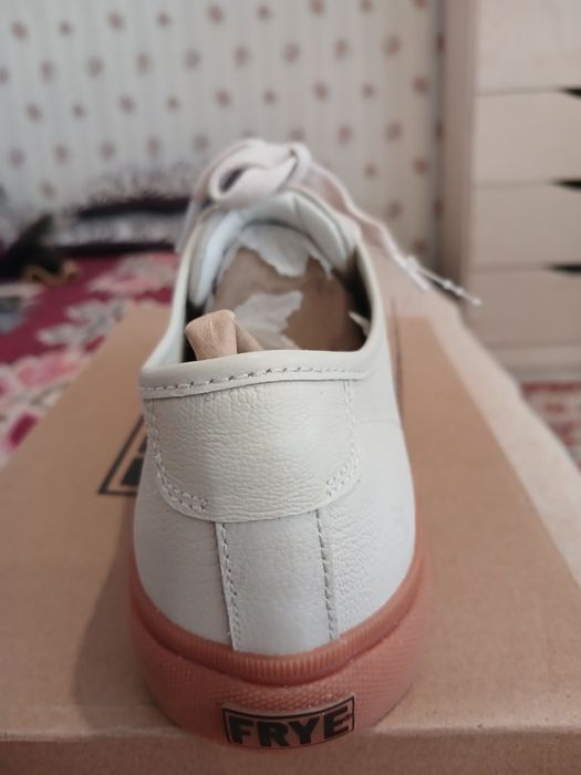 Кроссовки FRYE оригинал.