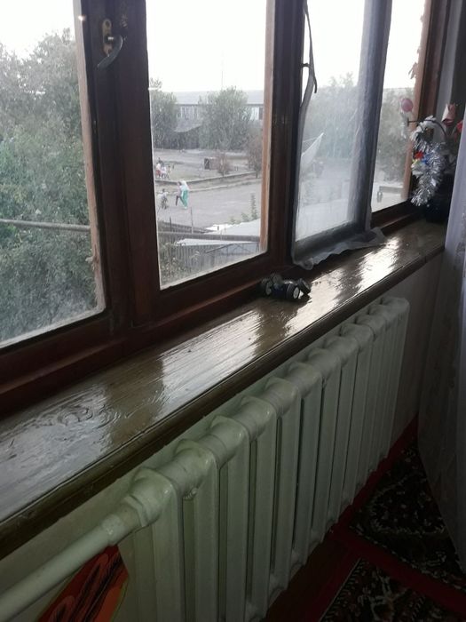 Продаётся 2-х комнатная квартира с мебелью, техникой и гаражом!