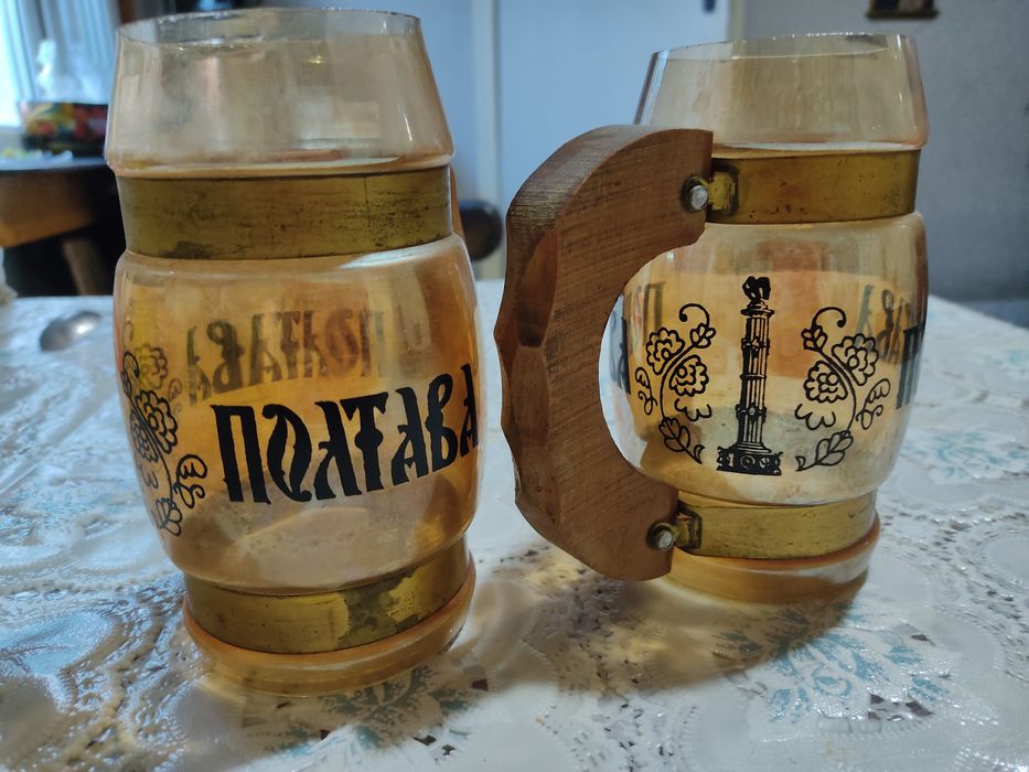 Продам кружки с деревянной ручкой