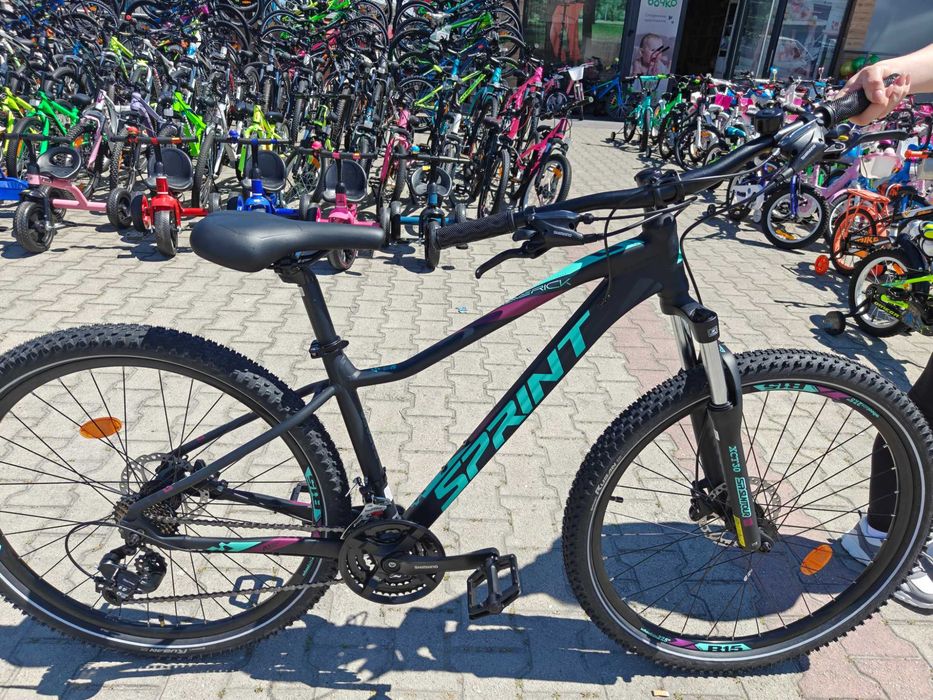 Промо велосипед 27.5" Sprint MAVERICK LADY S черен