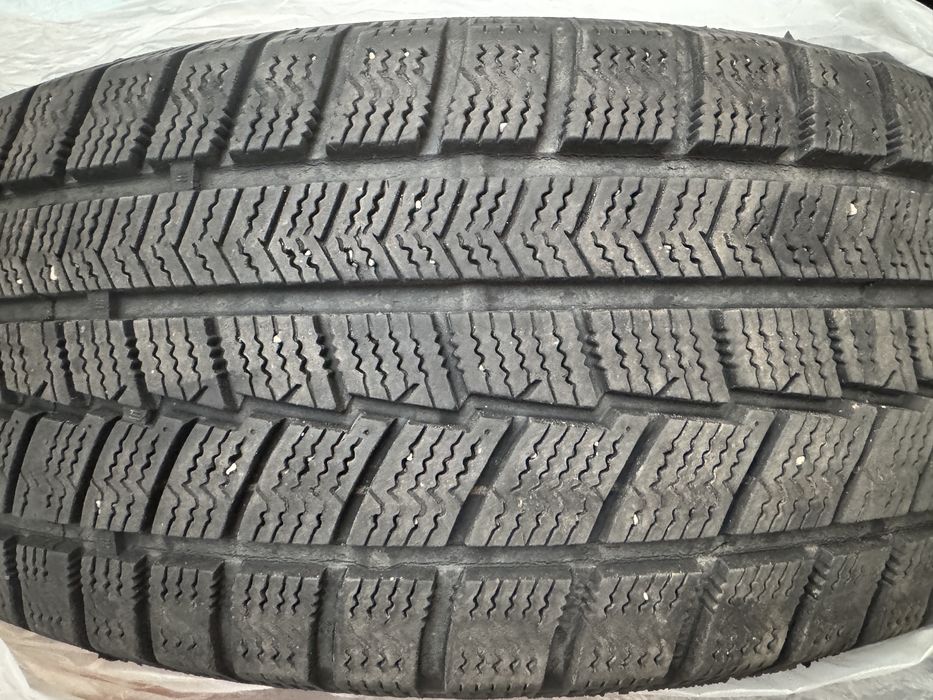 Продам зимние шины