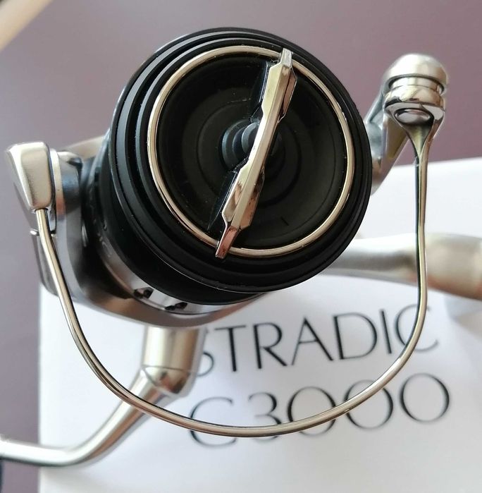 Макара Shimano 19 Stradic C3000FL
