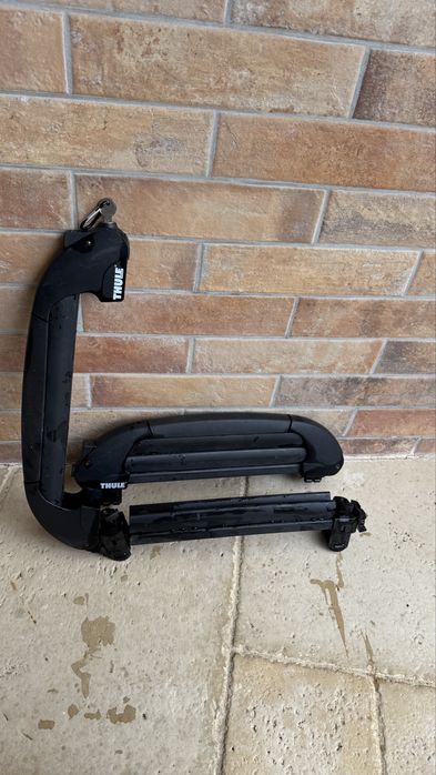 Suport auto Thule pentru 3-5 perechi de schiuri