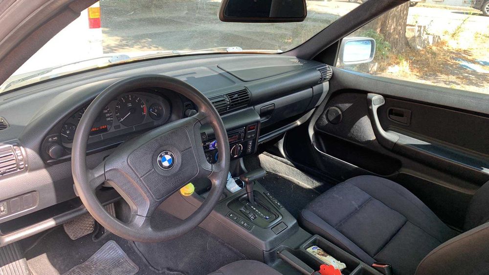 Продавам БМВ Е36 compact California