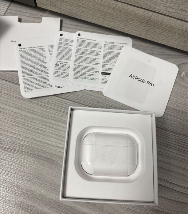 Airpods Pro 2- Originale, USB-C+MagSafe, ca noi!