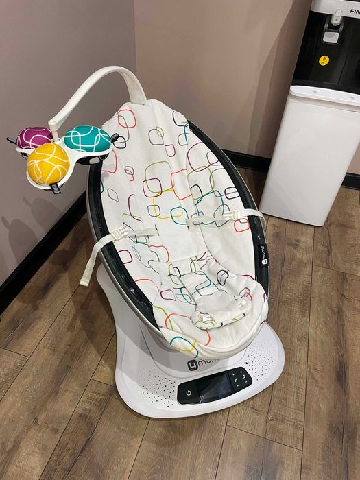 Бебешка люлка mamaRoo 4.0 Multi-color plush