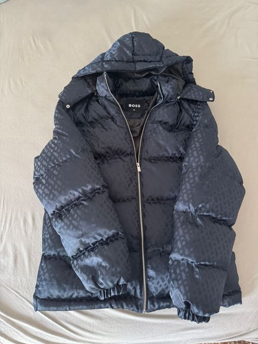 Geaca Boss Puffer Negru (mărimi: XL,XXL)