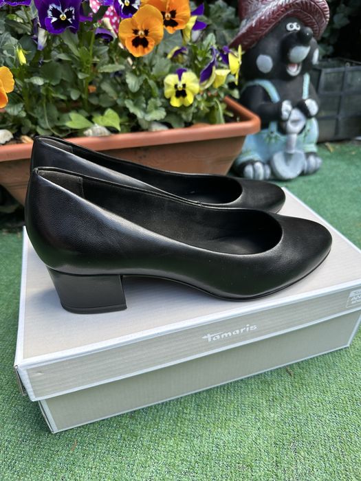 Pantofi din piele naturala Tamaris