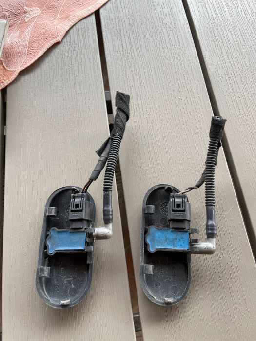 Пръскалки за чистачки Audi A3 8P