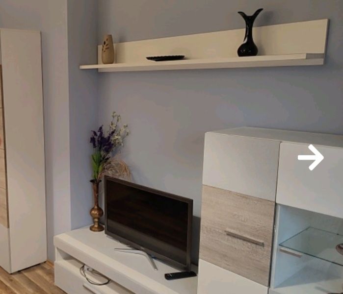 Дава се под наем Двустаен апартамент в София, Център - 54 кв.м за 598.23 € - Снимка #1