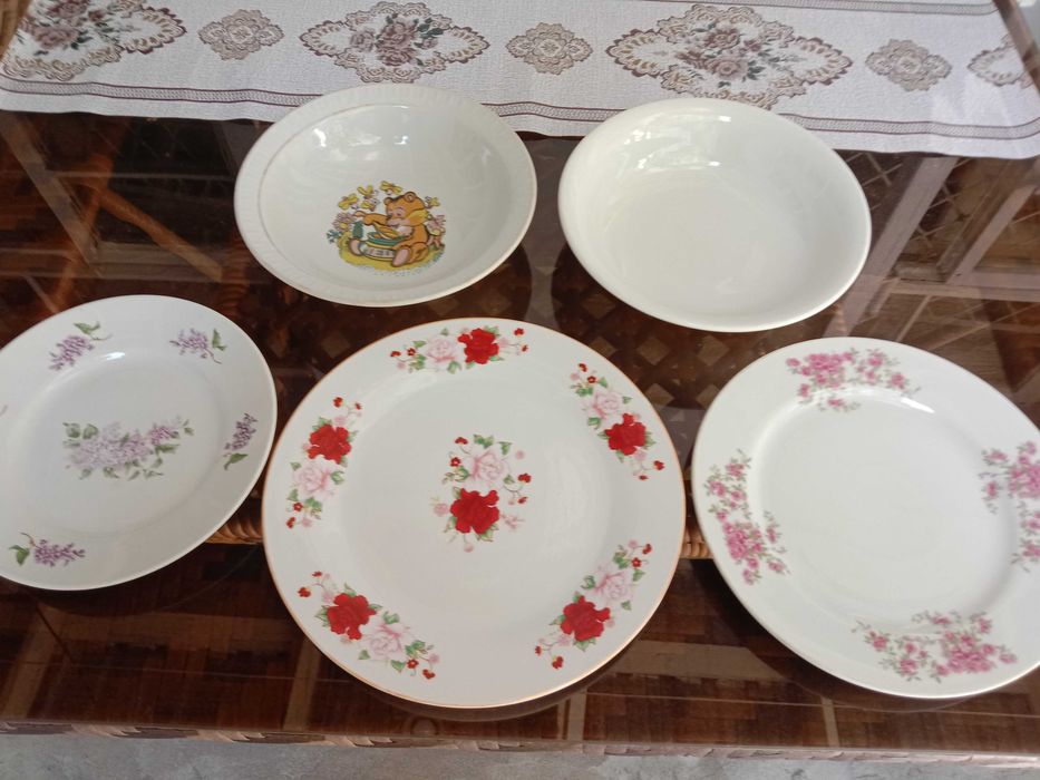 продается  посуда тарелки