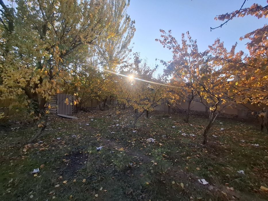 Oqtosh tomonda dacha uchun joy