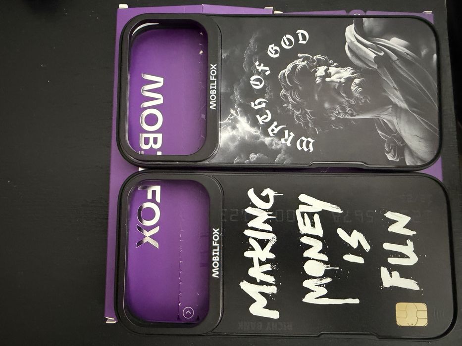 Mobilfox калъфи чисто нови! за 17 про мах
