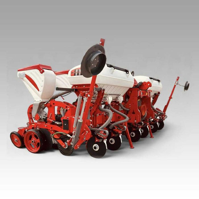 Сеялка пневматическая свекла,кукуруза,подсолнух