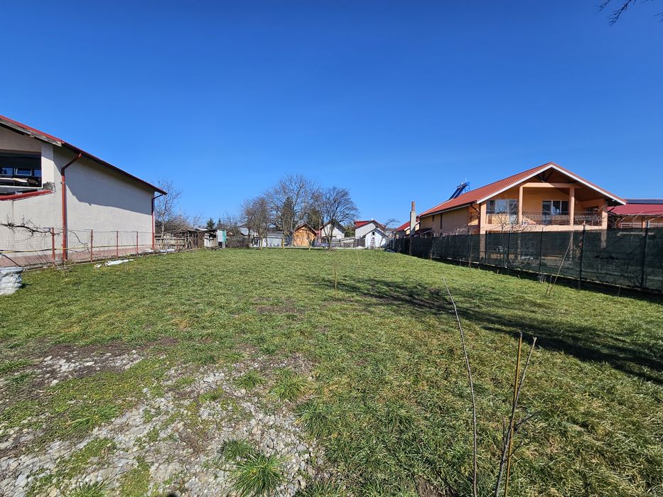 PROPRIETAR vand 1000 mp teren intravilan Snagov Soseaua Principala