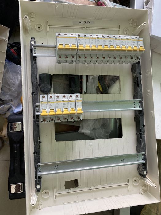 Продам Электрощит