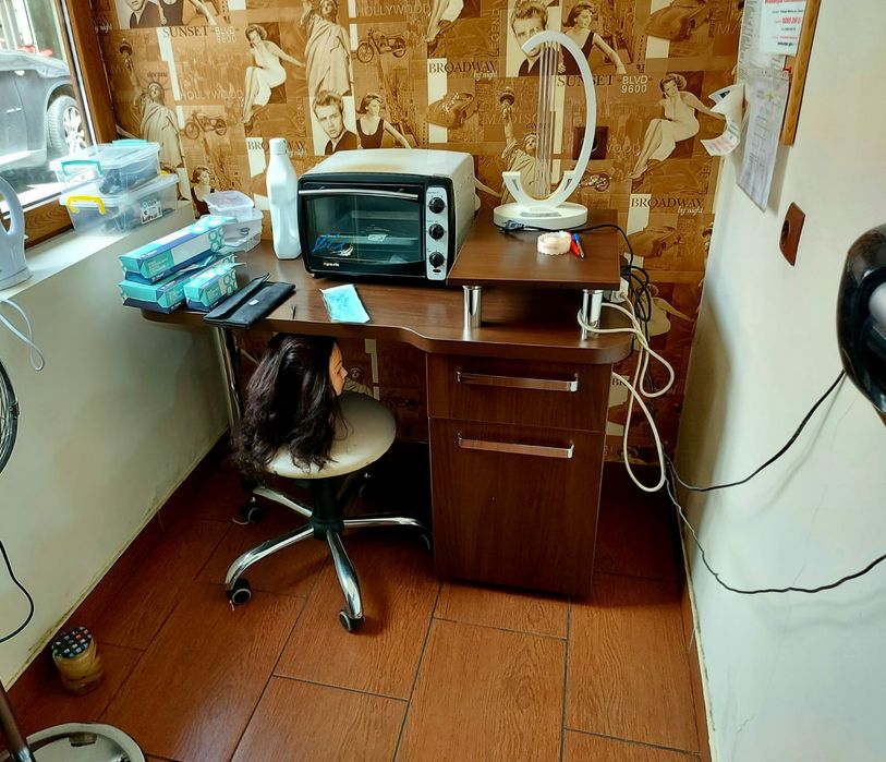 Afacere la cheie Închiriez Salon de înfrumusețare in centru