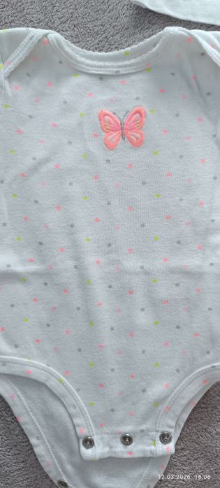 Body Carter’s 3 luni + tricou LC Waikiki (set lot pentru fetiță)