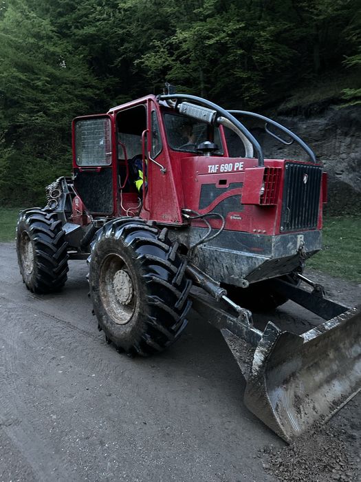 TAF IRUM 690 PE – 2022 – Stare foarte bună