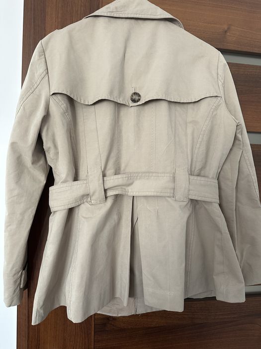 Trench dama  Zara L, dar potrivit M