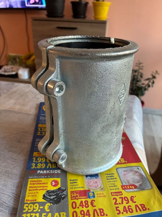 Нова ремонтна скоба за метални тръби