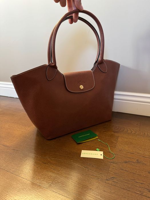 Geanta Longchamp noua mare