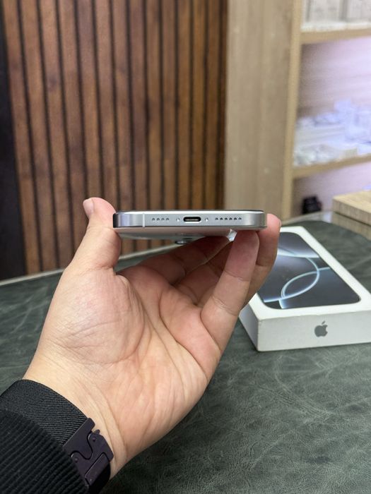 16 Pro Max 512GB 92% 2SIM White Titanium (Белый)