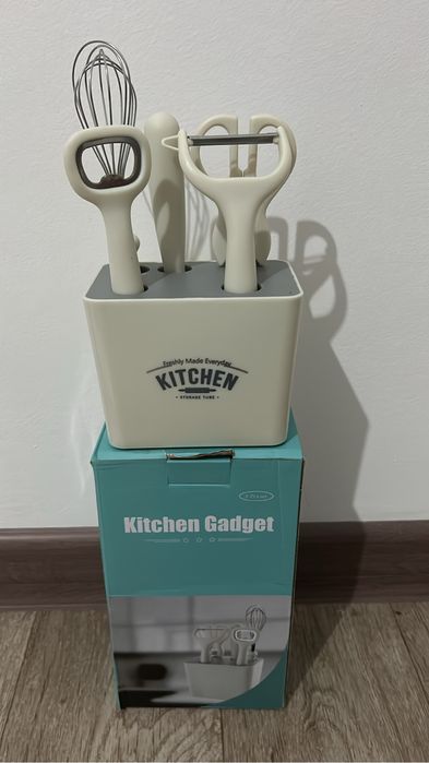 Набор для кухни очень удобный