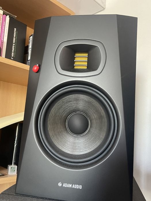 Monitoare audio Adam T7V (boxe active)
