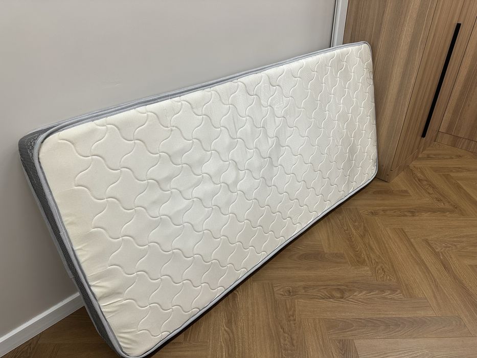 Продается Матрас