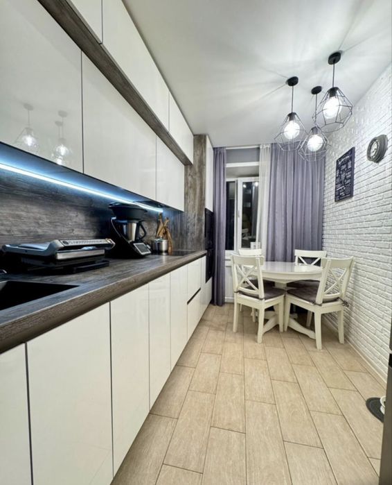 Продам 3 комн квартиру