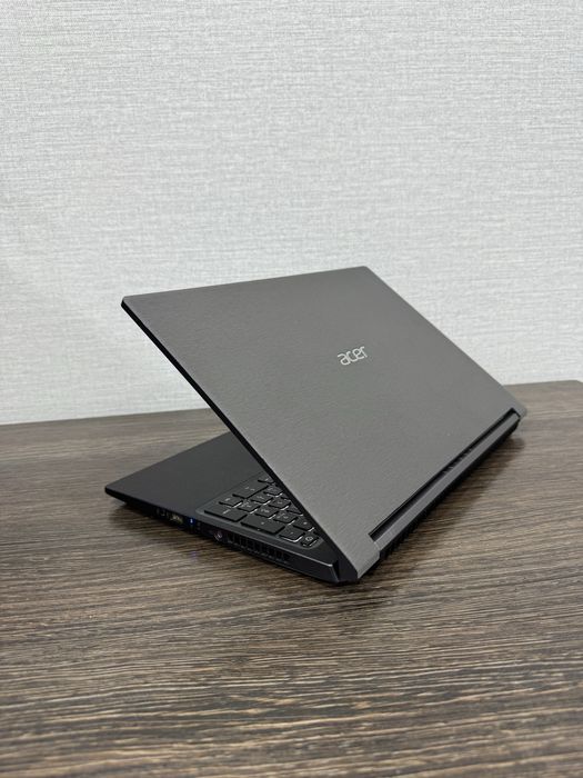 Мощный Acer Aspire A715 intel Core i5 с GTX1650Ti 15.6 IPS с Гарантией