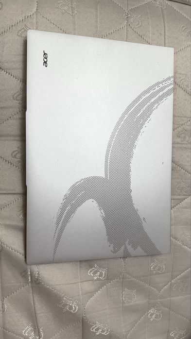 Ноутбук Aser aspire lite 16