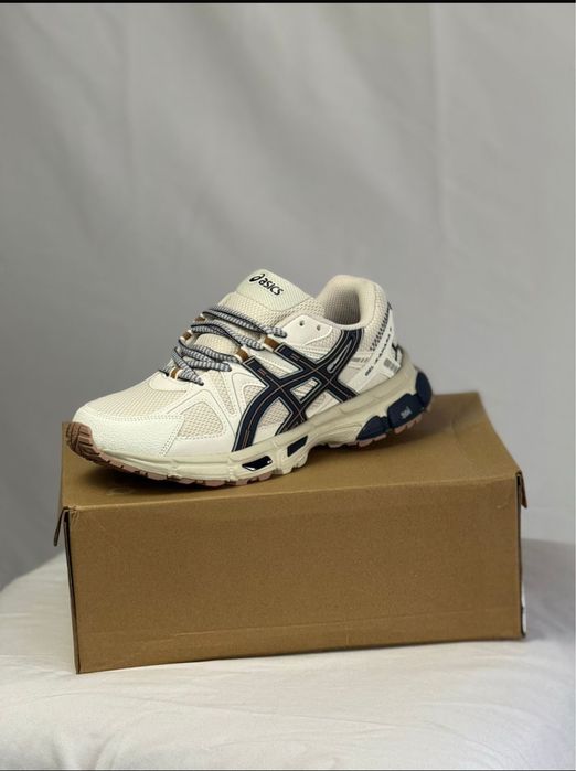 Кросовки в наличии