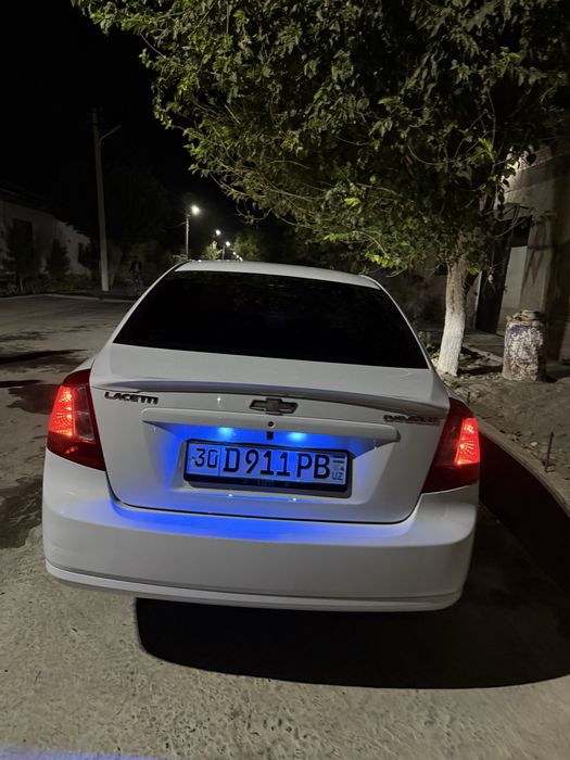 Lacetti Gentra 2014 Tiniq ideal