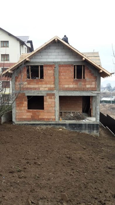 Echipa profesionistă În lucrări de, CONSTRUCȚII. De la A la Z.