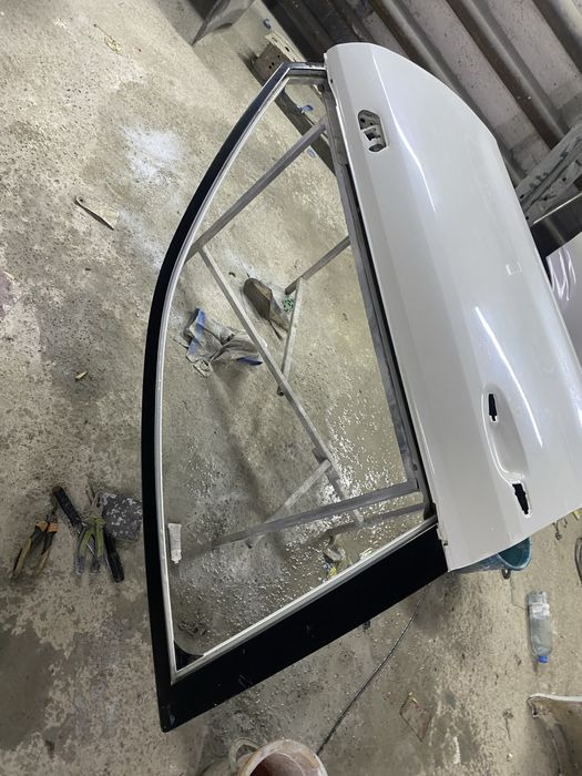 Субару дверь крыло