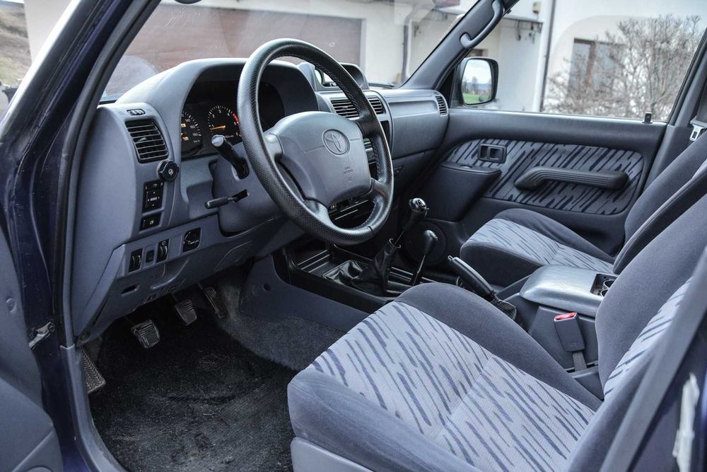 Toyota Land Cruiser 3.0 KZJ95