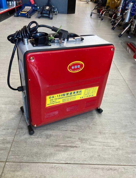 Аппарат для чистки канализации