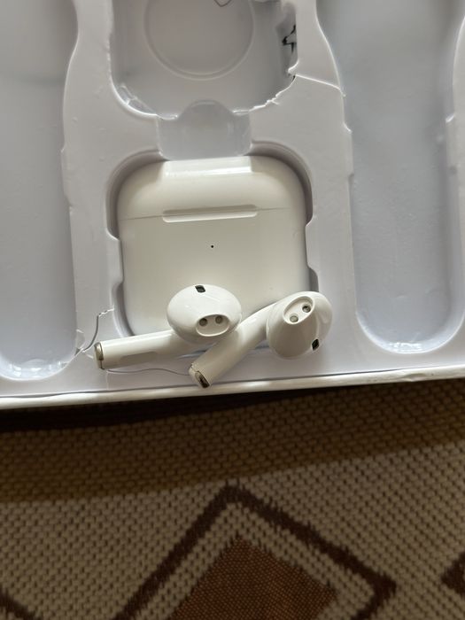 Смарт часы и наушник