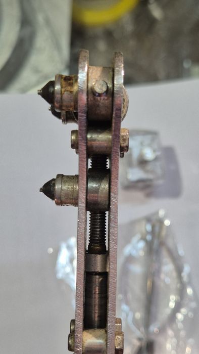 Часовникарски инструменти